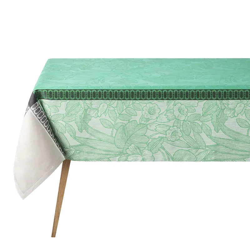 Escapade Tropicale Green Tablecloth