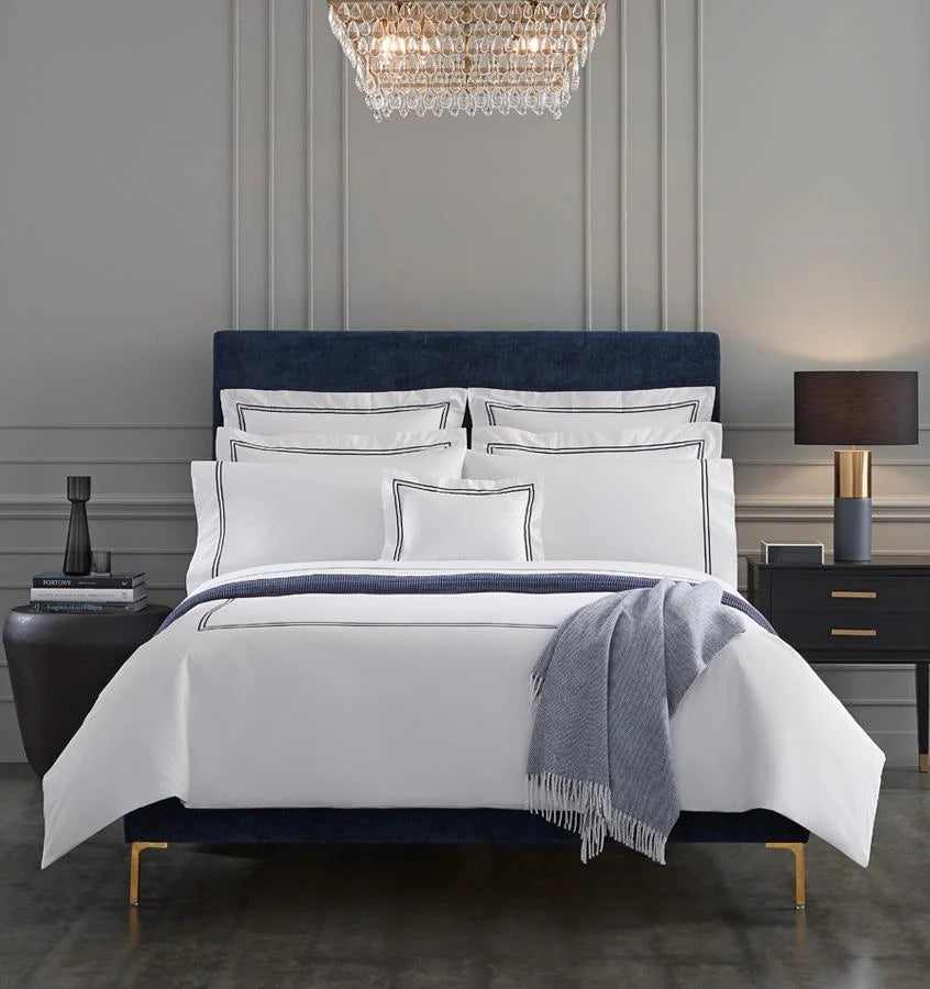 Grand Hotel Bedding